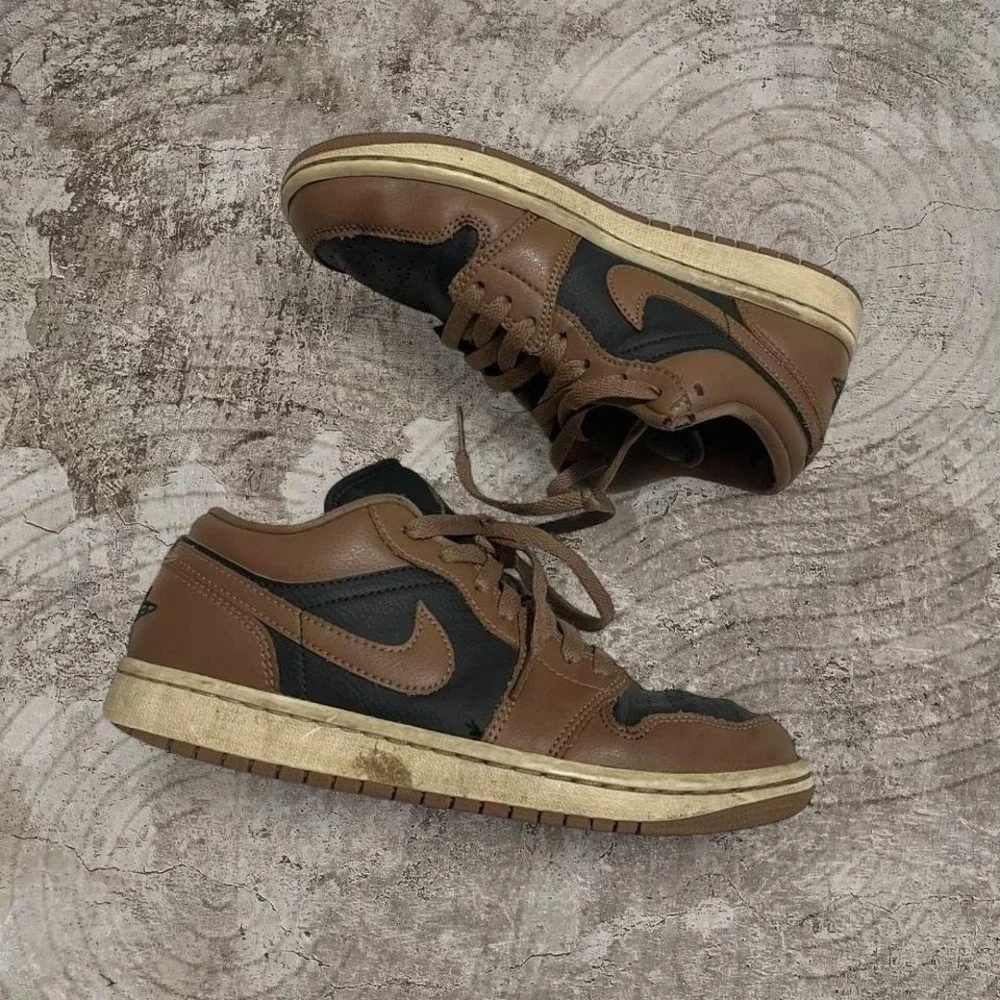 Jordan 1 Low Archaeo Brown trainers sneaker 6.5M Streetwear sportswear skater - Picture 1 of 7